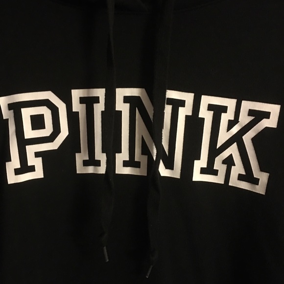 This outfit has already been sold. Sorry. - Picture 3 of 6